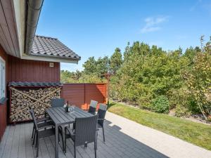 Holiday Home Wienke - 300m to the inlet by Interhome