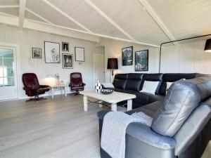 Holiday Home Sirka - 200m from the sea by Interhome