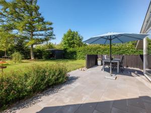 Holiday Home Raisa - 200m to the fjord by Interhome