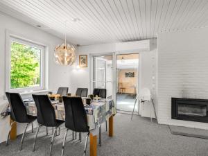 Holiday Home Aarni - 250m to the fjord by Interhome