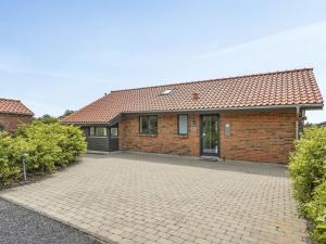 Holiday Home Donka - 300m to the fjord by Interhome