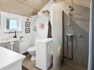 Holiday Home Fifi - 10m to the fjord by Interhome