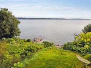 Holiday Home Fifi - 10m to the fjord by Interhome