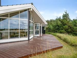 Holiday Home Leona - 250m to the inlet by Interhome