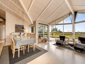 Holiday Home Leona - 250m to the fjord by Interhome