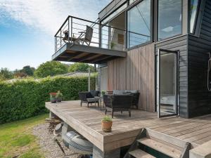Holiday Home Herewardus - 10m to the fjord by Interhome