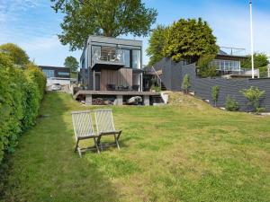 Holiday Home Herewardus - 10m to the fjord by Interhome