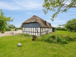 Apartment Thessa - 900m from the sea by Interhome