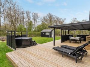 Holiday Home Gustaf - 400m to the fjord by Interhome