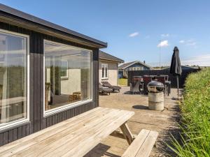 Holiday Home Ludwik - 150m from the sea by Interhome