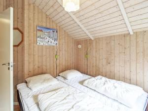 Holiday Home Ellica - 50km from the sea by Interhome