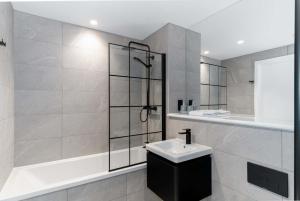 Fabulous 1BED Flat in Central Manchester w Balcony
