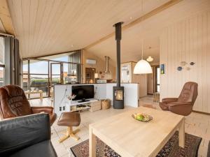 Holiday Home Malila - 400m to the fjord by Interhome