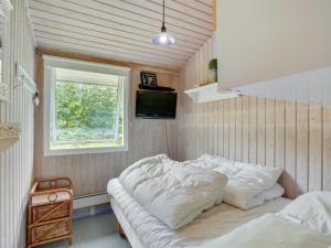 Holiday Home Dali - 400m to the fjord by Interhome