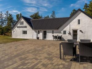 Holiday Home Elisa - 1-2km from the sea by Interhome