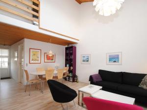 Apartment Vasil - 100m to the fjord by Interhome