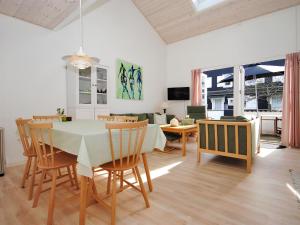 Apartment Benta - 150m to the inlet by Interhome