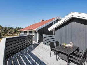 Holiday Home Bente - 800m from the sea by Interhome
