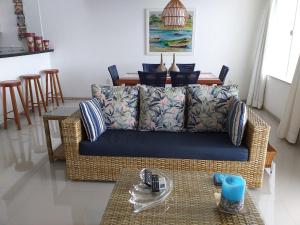 Arraial Dajuda, vista mar, perto do centro