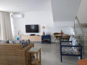 Arraial Dajuda, vista mar, perto do centro