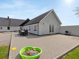 Holiday Home Folkar - 3km to the fjord by Interhome