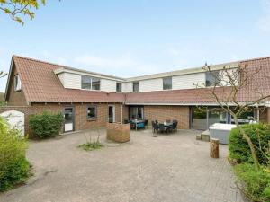 Holiday Home Rahild - 2km to the fjord by Interhome