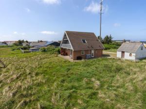 Holiday Home Bjarnger - 200m from the sea by Interhome