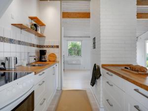 Holiday Home Drine - 700m from the sea by Interhome