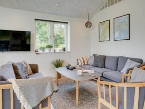 Holiday Home Adela - 1km from the sea by Interhome