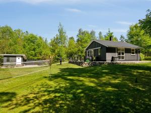 Holiday Home Hunding - 7km from the sea by Interhome