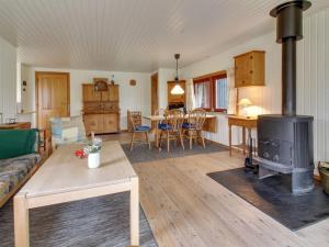 Holiday Home Brimi - 450m from the sea by Interhome