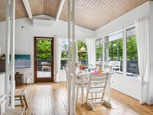 Holiday Home Morten - 500m from the sea by Interhome