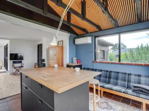 Holiday Home Lok - 90m to the fjord by Interhome