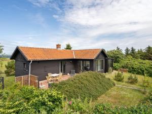 Holiday Home Lok - 90m to the fjord by Interhome