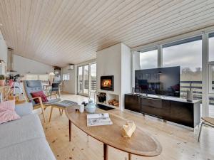 Holiday Home Gise - 800m from the sea by Interhome