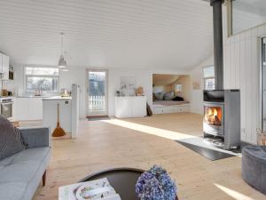 Holiday Home Evamaria - 350m from the sea by Interhome