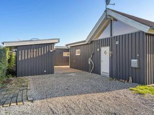 Holiday Home Gudserk - 50m from the sea by Interhome