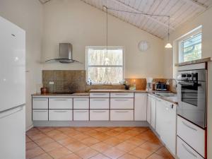 Holiday Home Thorman - 75m from the sea by Interhome