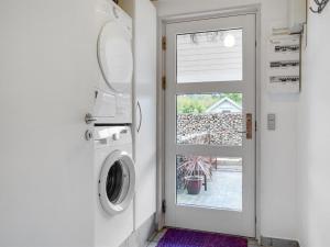 Holiday Home Henninge - 300m from the sea by Interhome