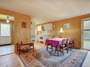 Holiday Home Tille - 700m to the fjord by Interhome