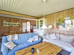 Holiday Home Carita - 500m from the sea by Interhome