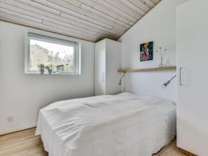 Holiday Home Sylvelin - 400m to the fjord by Interhome