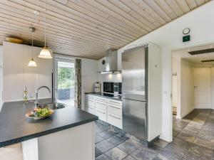 Holiday Home Sylvelin - 400m to the fjord by Interhome