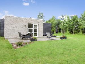 Holiday Home Jarven - 500m to the fjord by Interhome
