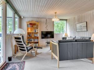 Holiday Home Teofan - 500m from the sea by Interhome