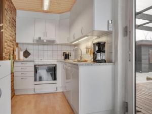 Holiday Home Lefke - 400m to the fjord by Interhome