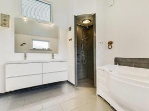 Holiday Home Elfriede - 400m to the fjord by Interhome