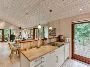 Holiday Home Nelie - 40km from the sea by Interhome