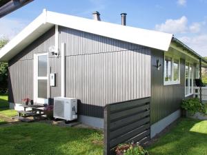 Holiday Home Ilya - 90m to the inlet by Interhome