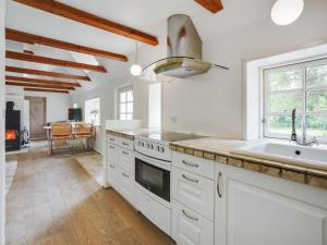 Holiday Home Faik - 650m from the sea by Interhome